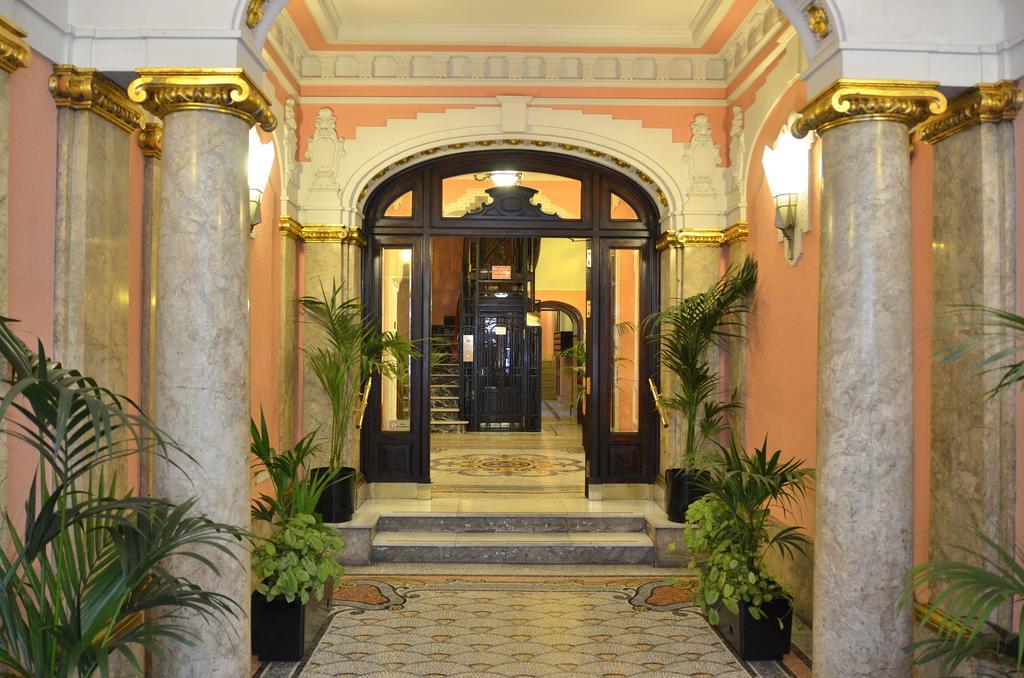 Romero Gran Via Guest house Madrid